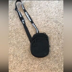 Lululemon crossbody bag. Black. Used